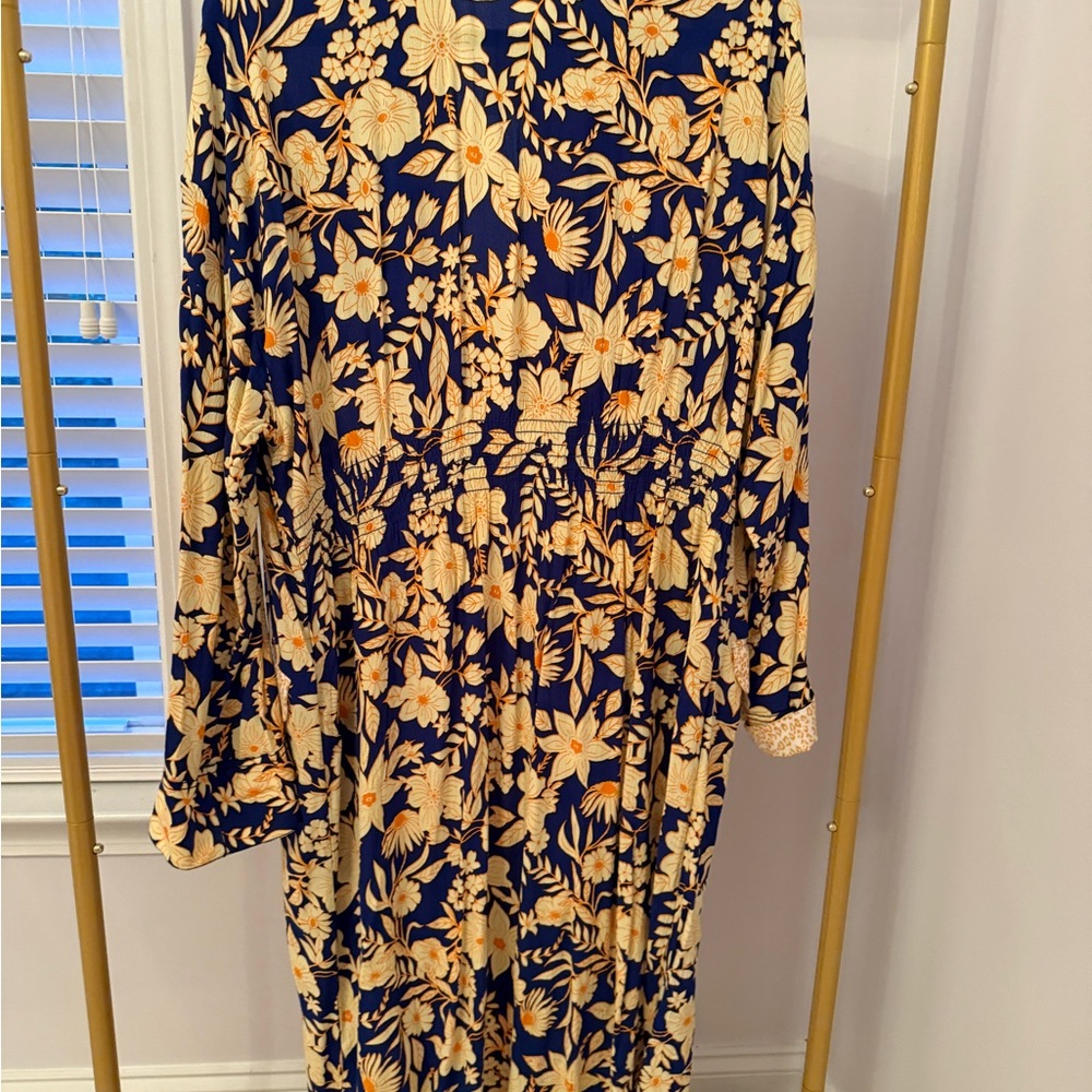 NWT Free People Blue and Cream Floral Kimono Duster Size S - Picture 13 of 15